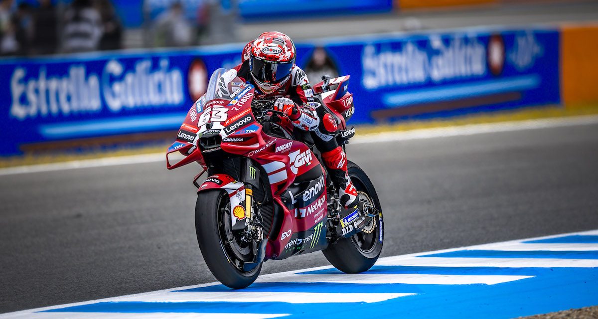 Hujan Jadi Saksi Marc Marquez Bangkit Usai Terjatuh Dan Menang