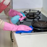 7 Cara Bikin Kompor Gas Anda Jadi Kinclong Lagi!