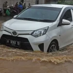 Wajib Tahu! Cara Klaim Asuransi Mobil Yang Terendam Banjir