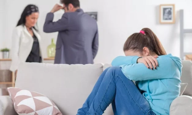 Tips Mengatasi Trauma Anak Akibat Kondisi Broken Home
