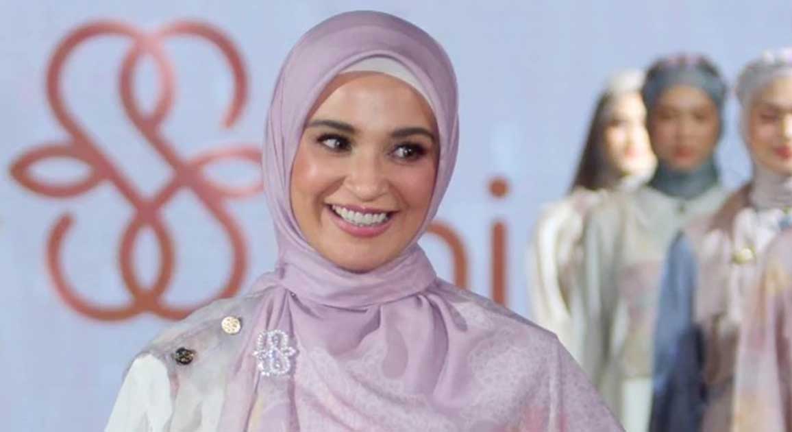 Shireen Sungkar Karismatik Mempesona Dan Kepribadian Ramah