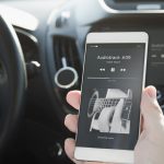 Alat Komunikasi Seru Di Mobil Untuk Perjalananmu, Yuk Cobain!