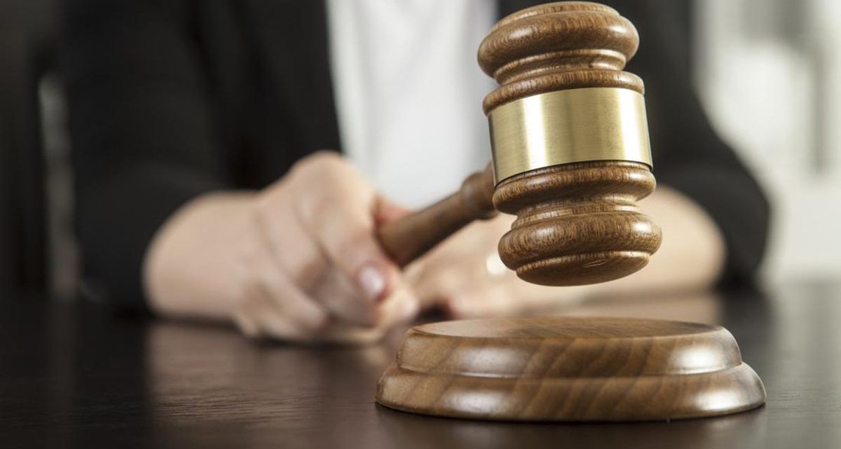 Pendapat Masyarakat Terhadap Hukum Yang Belum Transparan