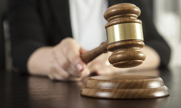 Pendapat Masyarakat Terhadap Hukum Yang Belum Transparan