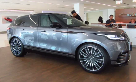 Range Rover Velar, SUV Premium Berkelas dari Land Rover