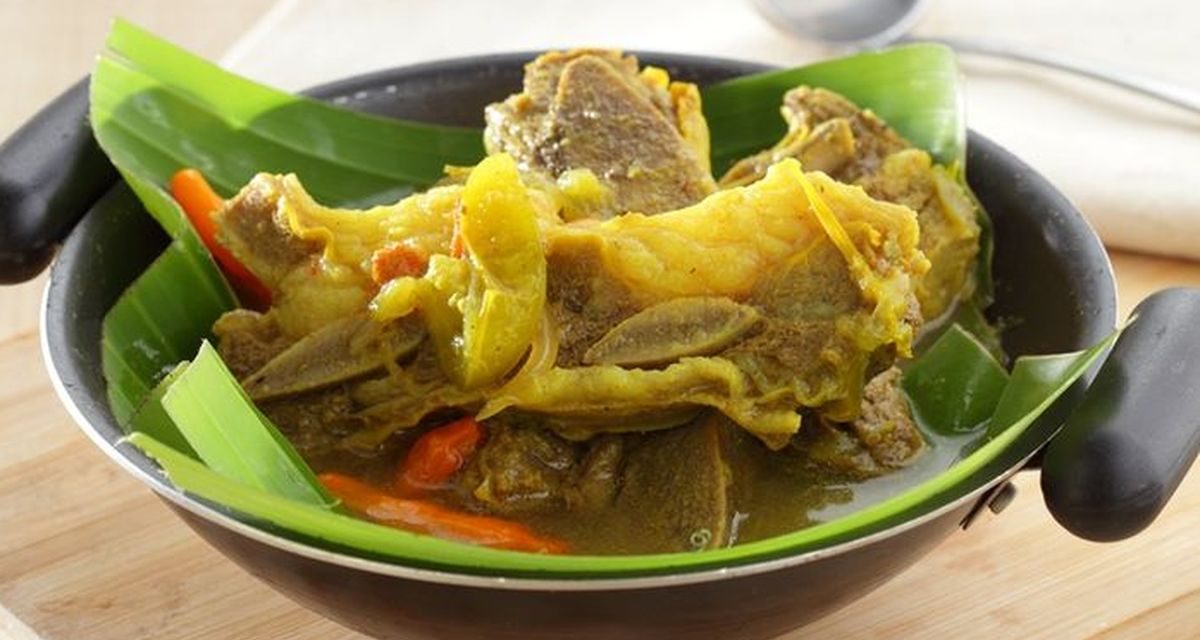 Makin Nikmat! Pindang Daging Sapi Empuk Dengan Kuah Segar